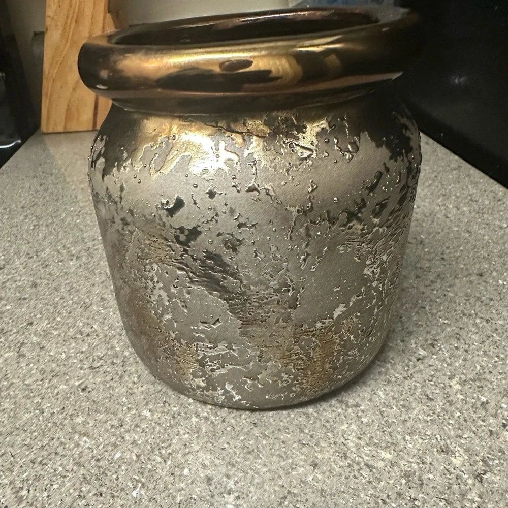 Gold Textured Vase